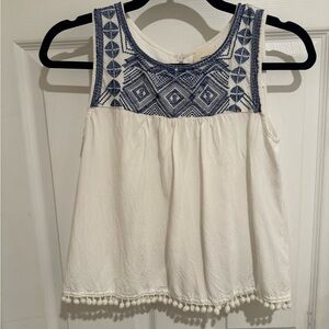 White & Blue Aztec Sleeveless Top, Medium, Women’s Clothes, Harper Women’s Shirt